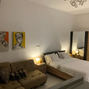 Chez Rima // Tres Chaleureux F1 // Tres Bien Situe Dakar